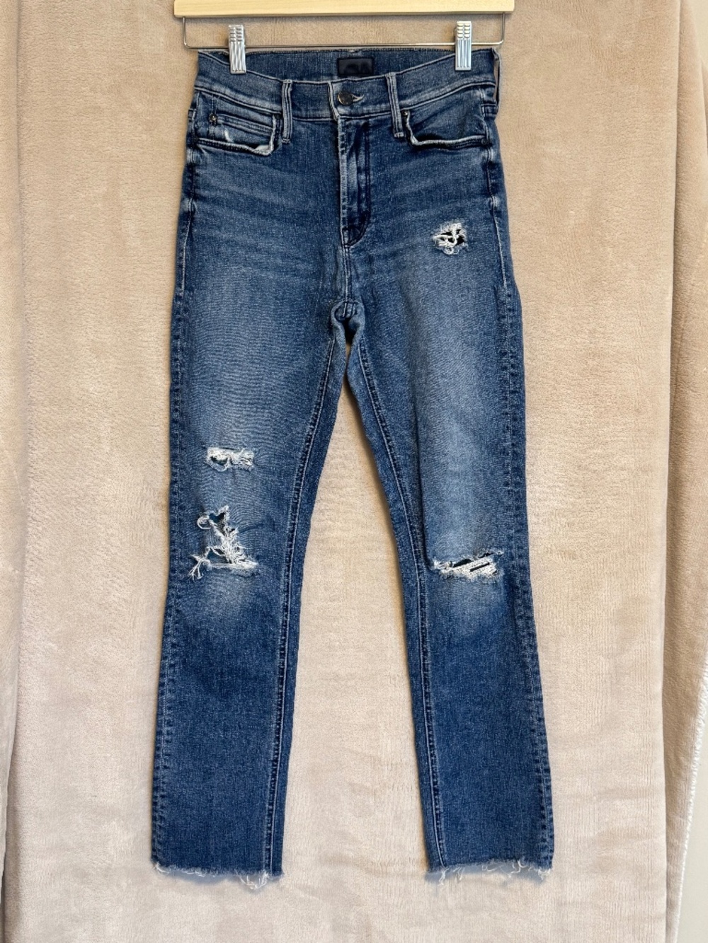 Mother distressed jeans size 25